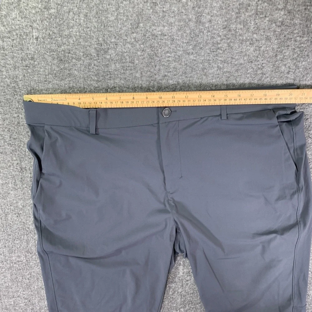 UNRL Golf Pants Men 2XL Short Halifax Gray Stretch Performance Modern Preppy